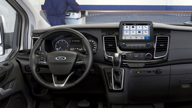 ford-FORD-Transit-Customgallery_4.png