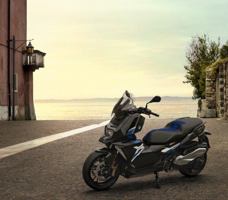 bmw-BMW-C-400gallery_1.png