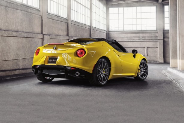 alfa-romeo-ALFA-ROMEO-4cgallery_3.png