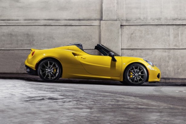 alfa-romeo-ALFA-ROMEO-4cgallery_4.png