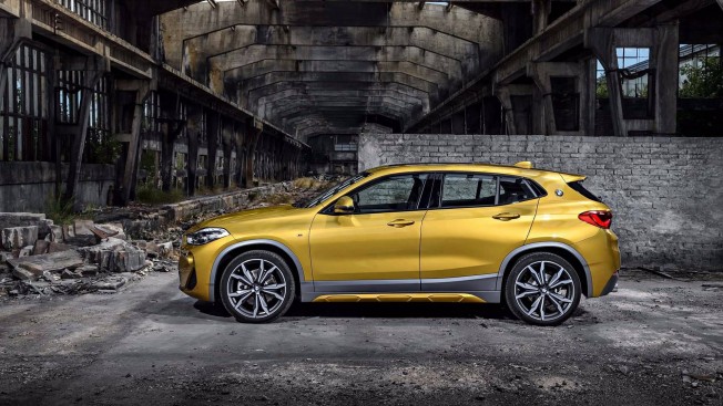 bmw-BMW-X2gallery_2.png