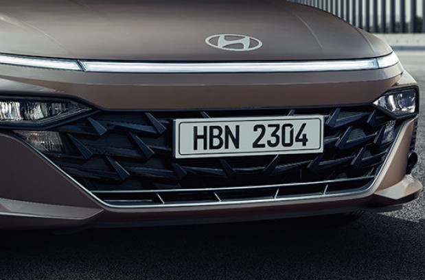 hyundai-HYUNDAI-Accentgallery_0.png