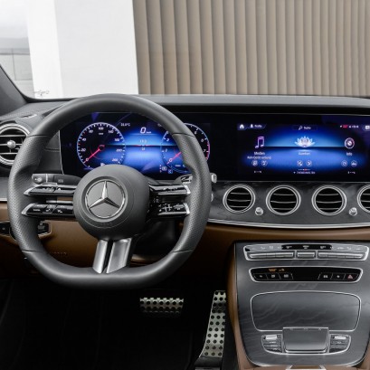 mercedes-MERCEDES-Classe-Egallery_0.png