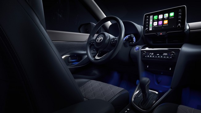 toyota-TOYOTA-Yaris-Crossgallery_0.png