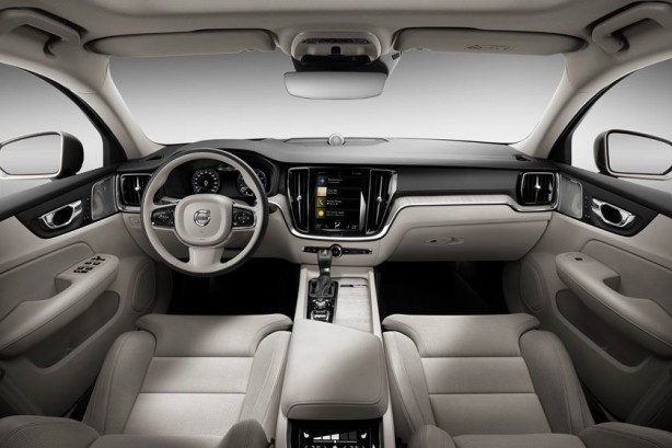 volvo-VOLVO-S60gallery_0.png