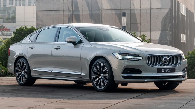 volvo-VOLVO-S90gallery_3.png