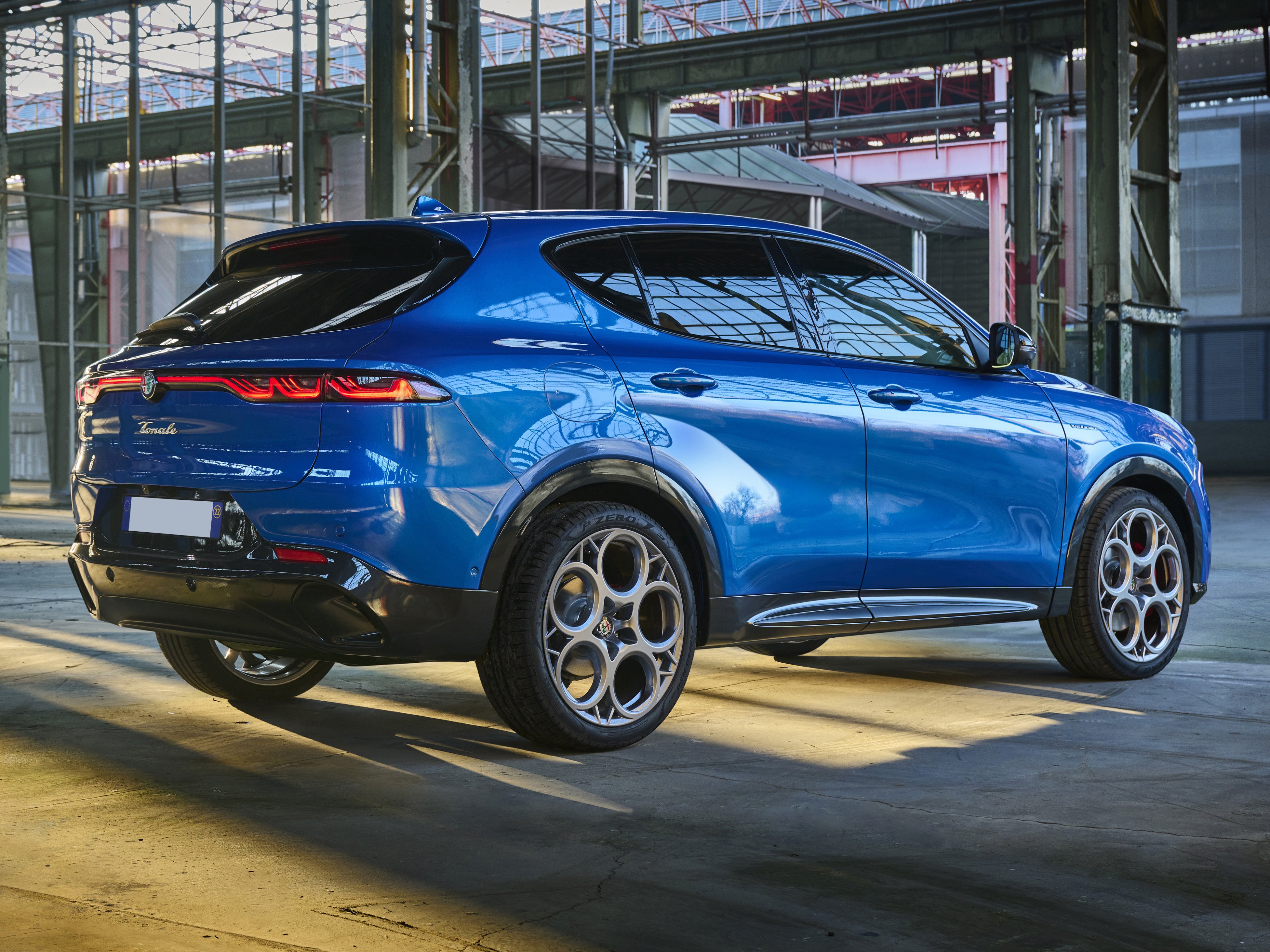 alfa-romeo-tonale-gallery_4.png