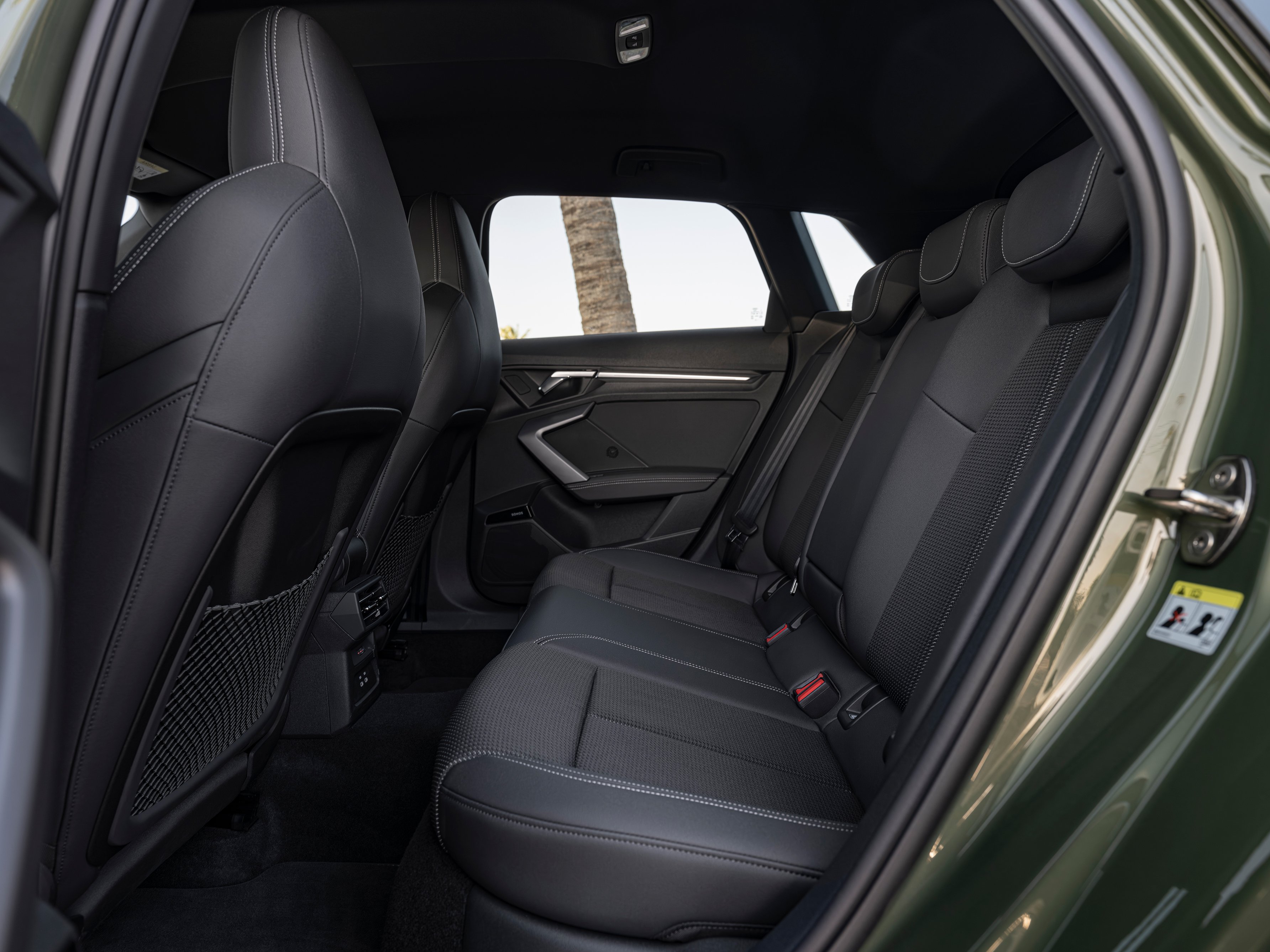 audi-a3-sportback-gallery_2.png