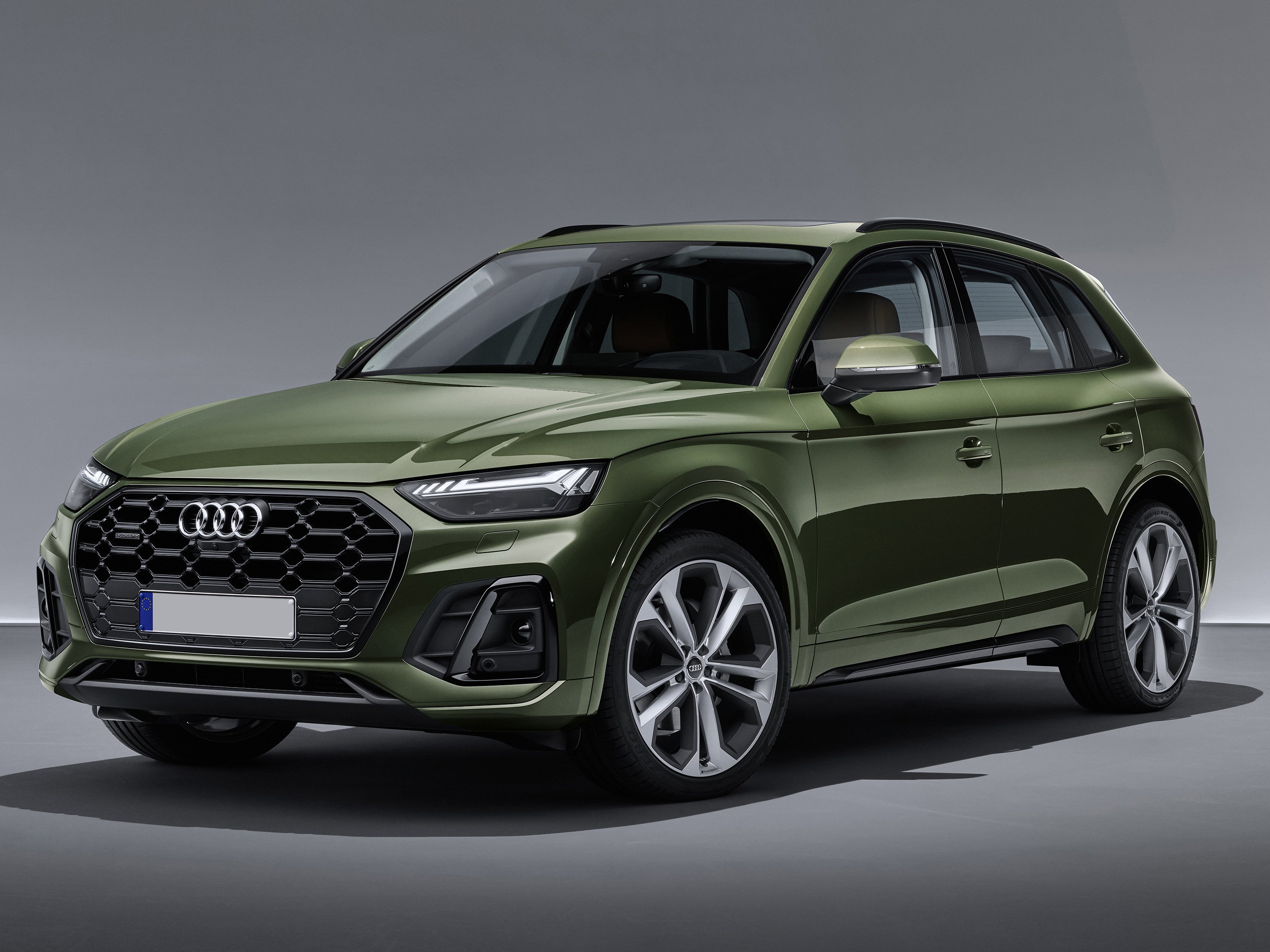 audi-q5-gallery_0.png