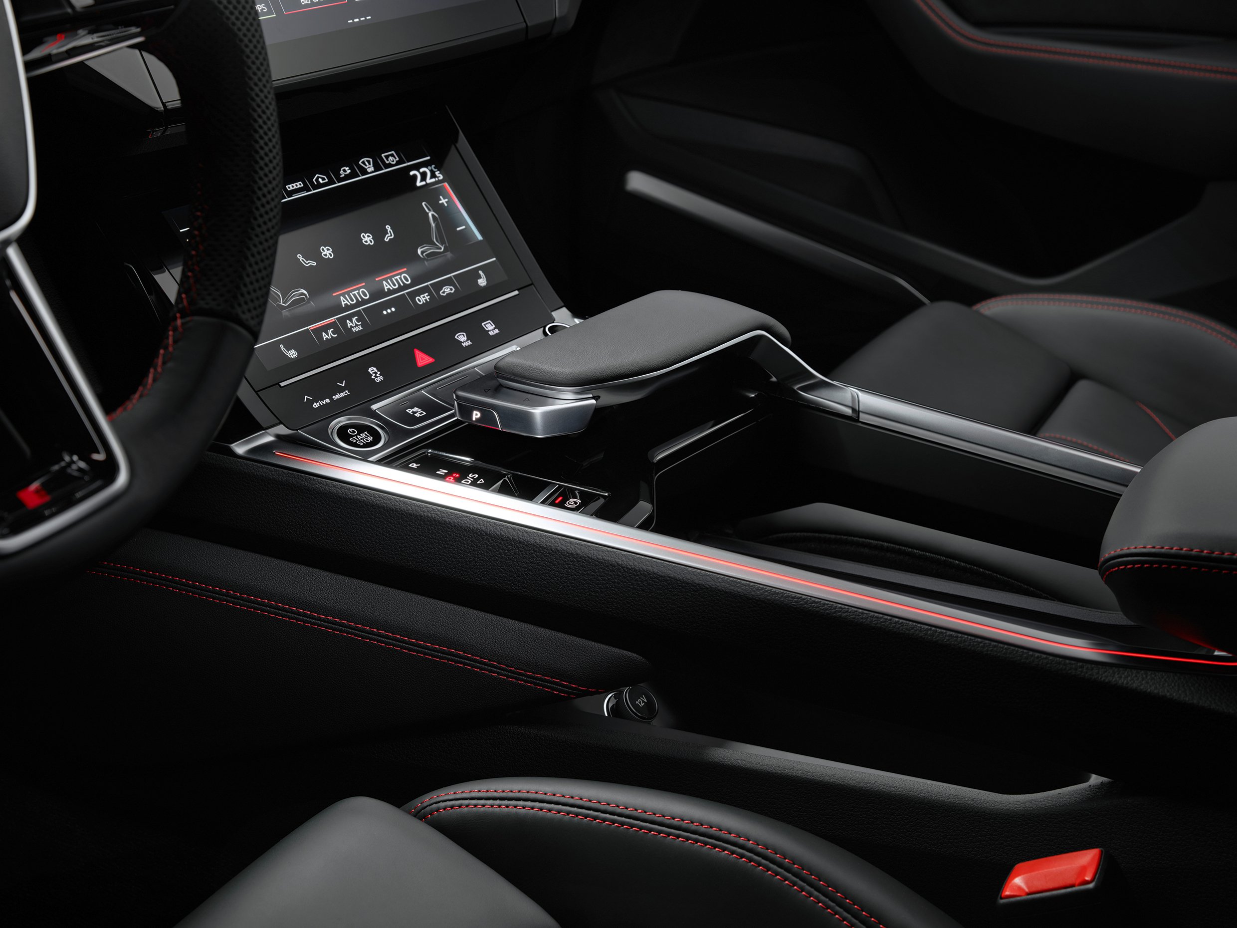 audi-q8-e-tron-gallery_6.png