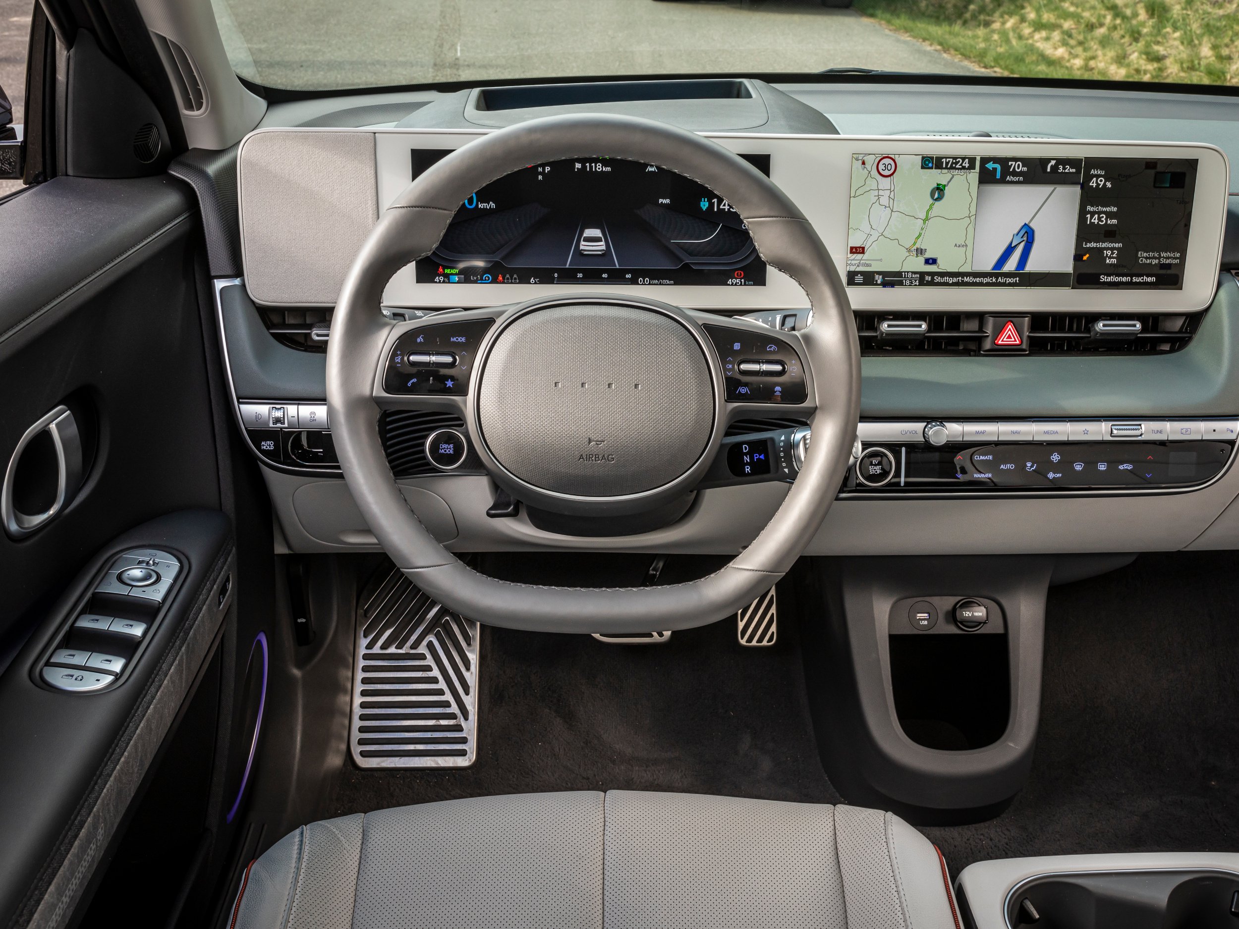 hyundai-ioniq-5-gallery_1.png