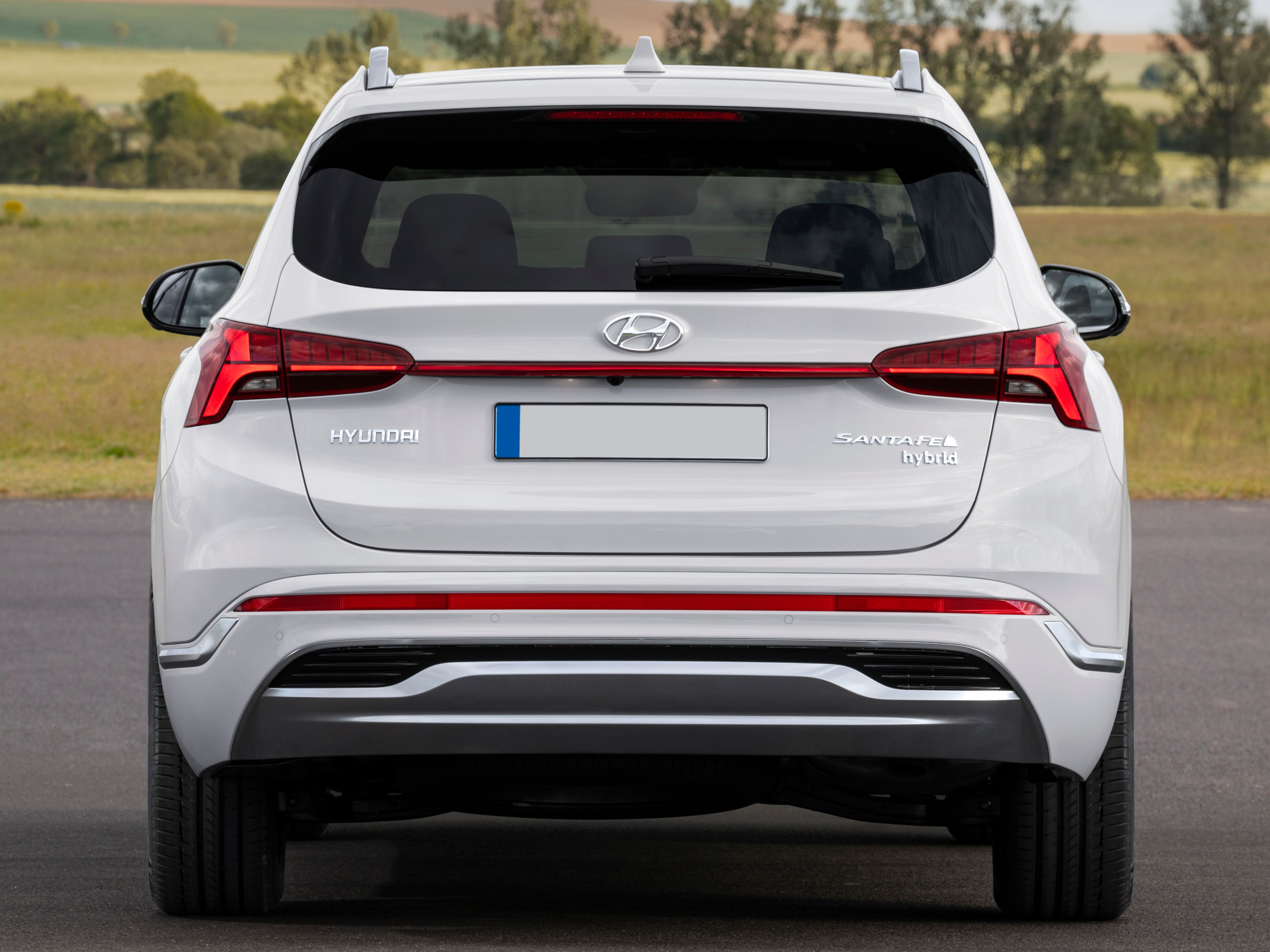 hyundai-santa-fe-gallery_5.png