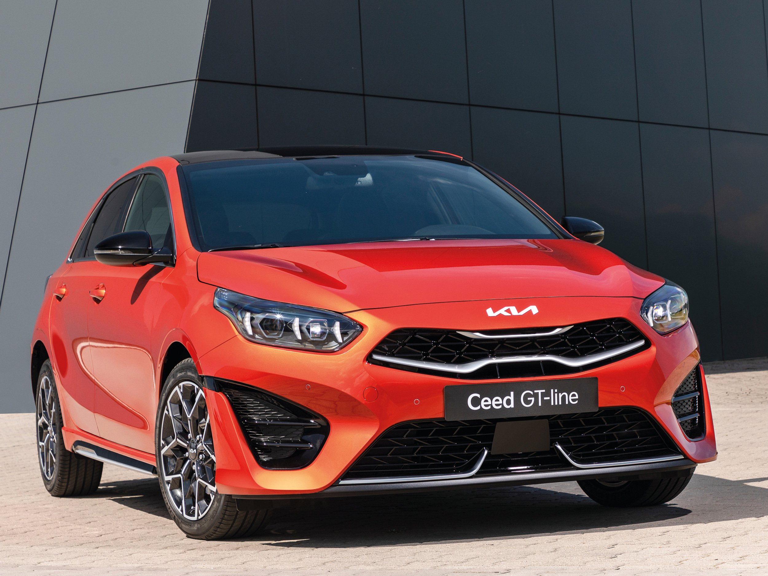 kia-ceed-gallery_0.png