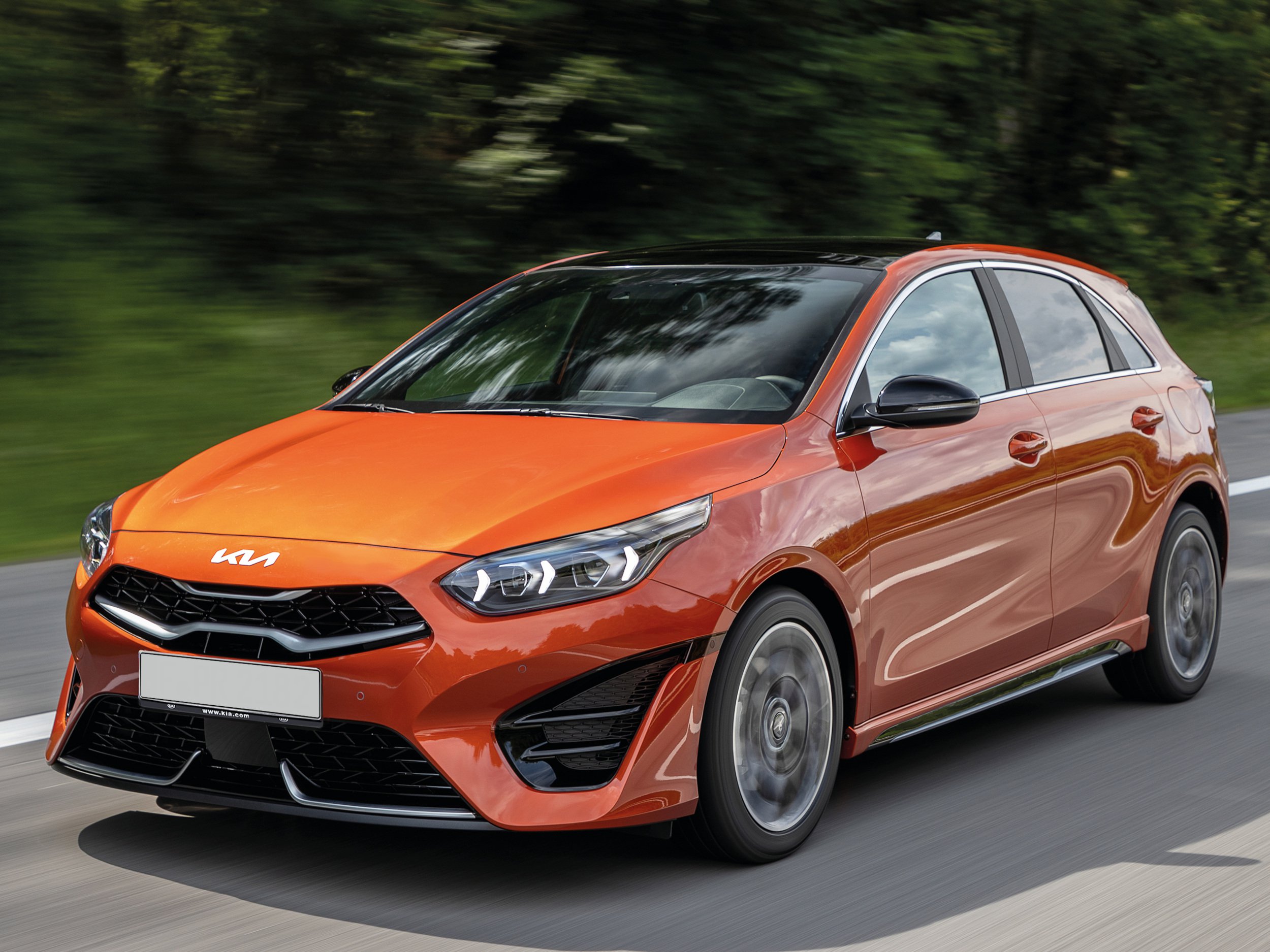 kia-ceed-gallery_4.png