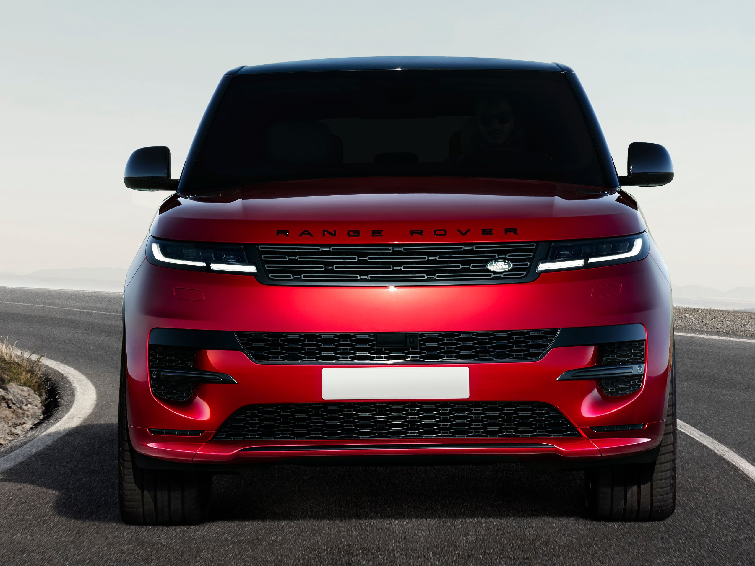 land-rover-range-rover-sport-gallery_5.png