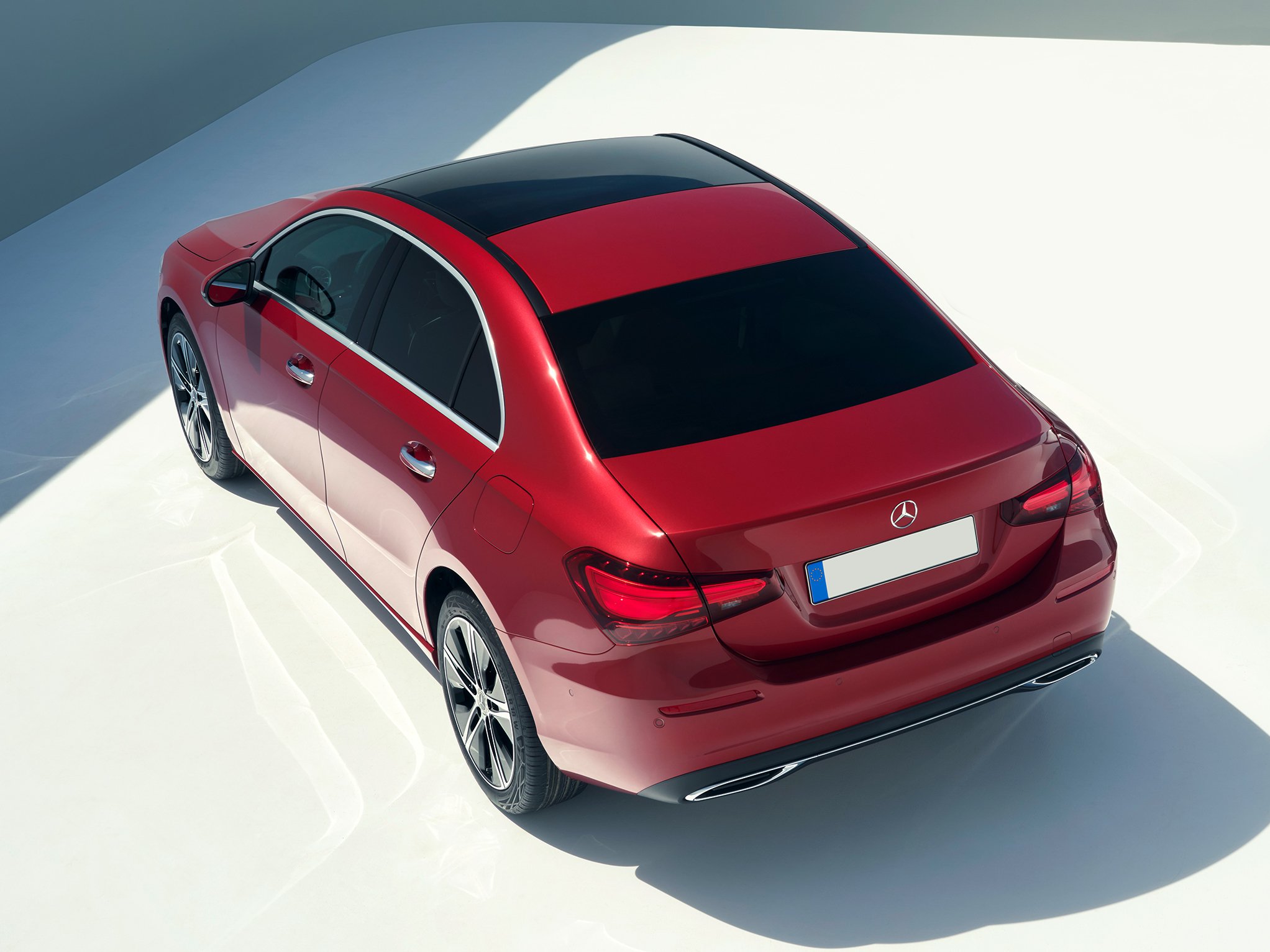 mercedes-classe-a-berline-gallery_4.png
