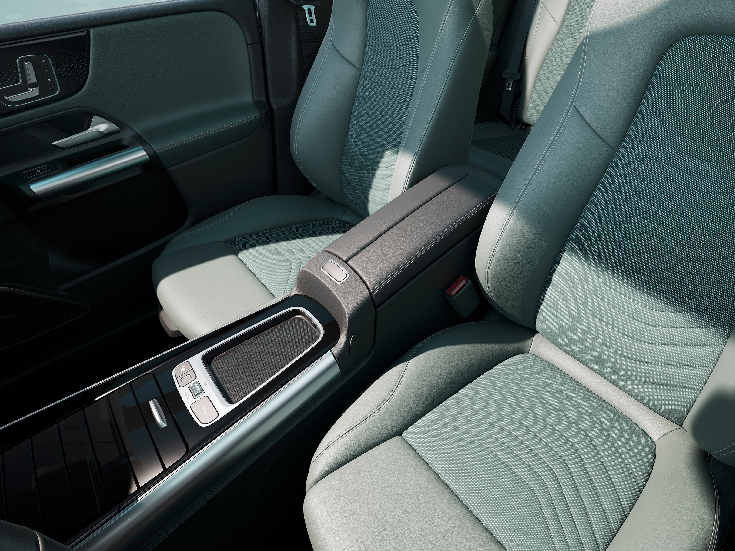 mercedes-classe-b-gallery_2.png