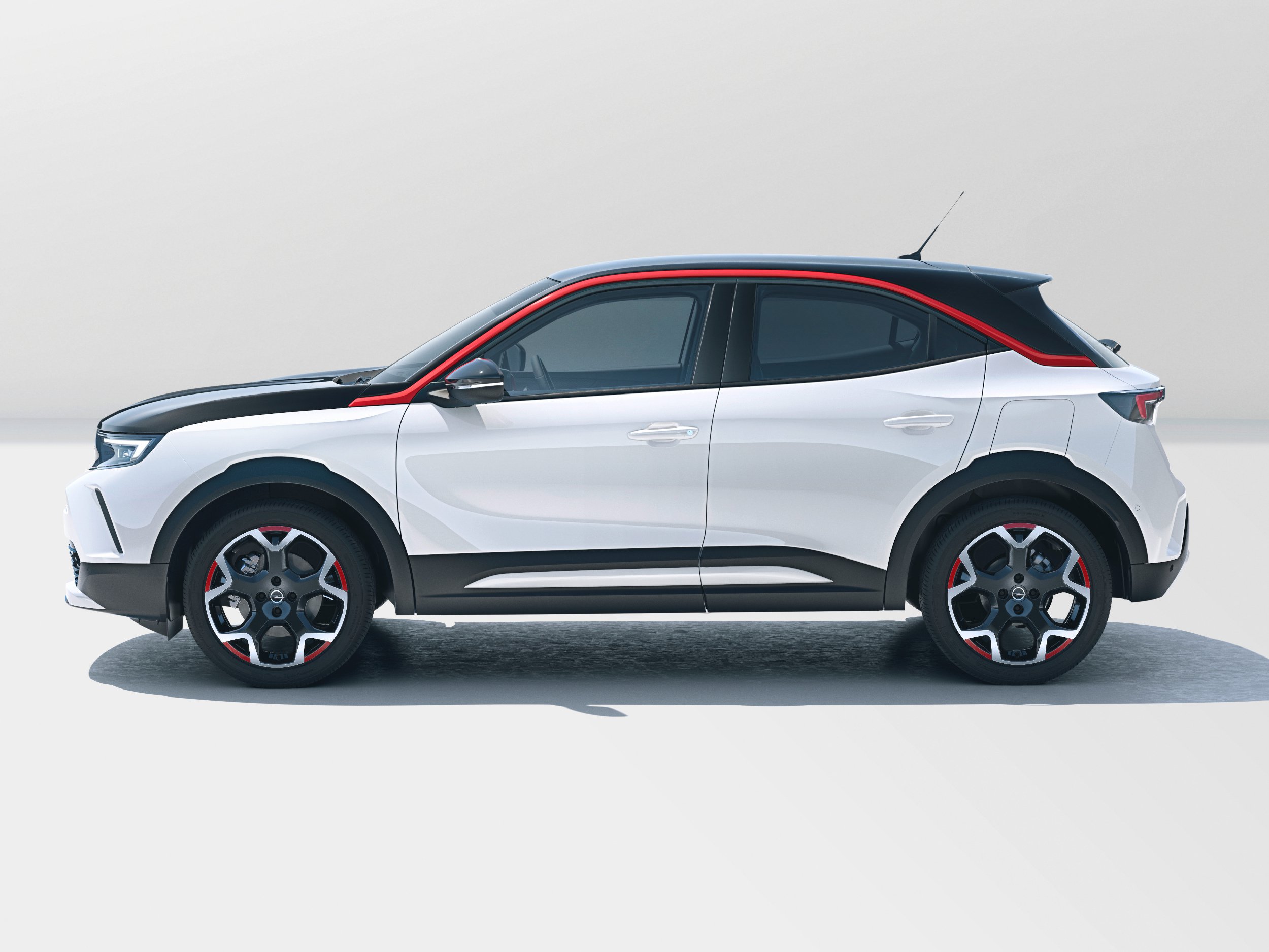 opel-mokka-gallery_3.png