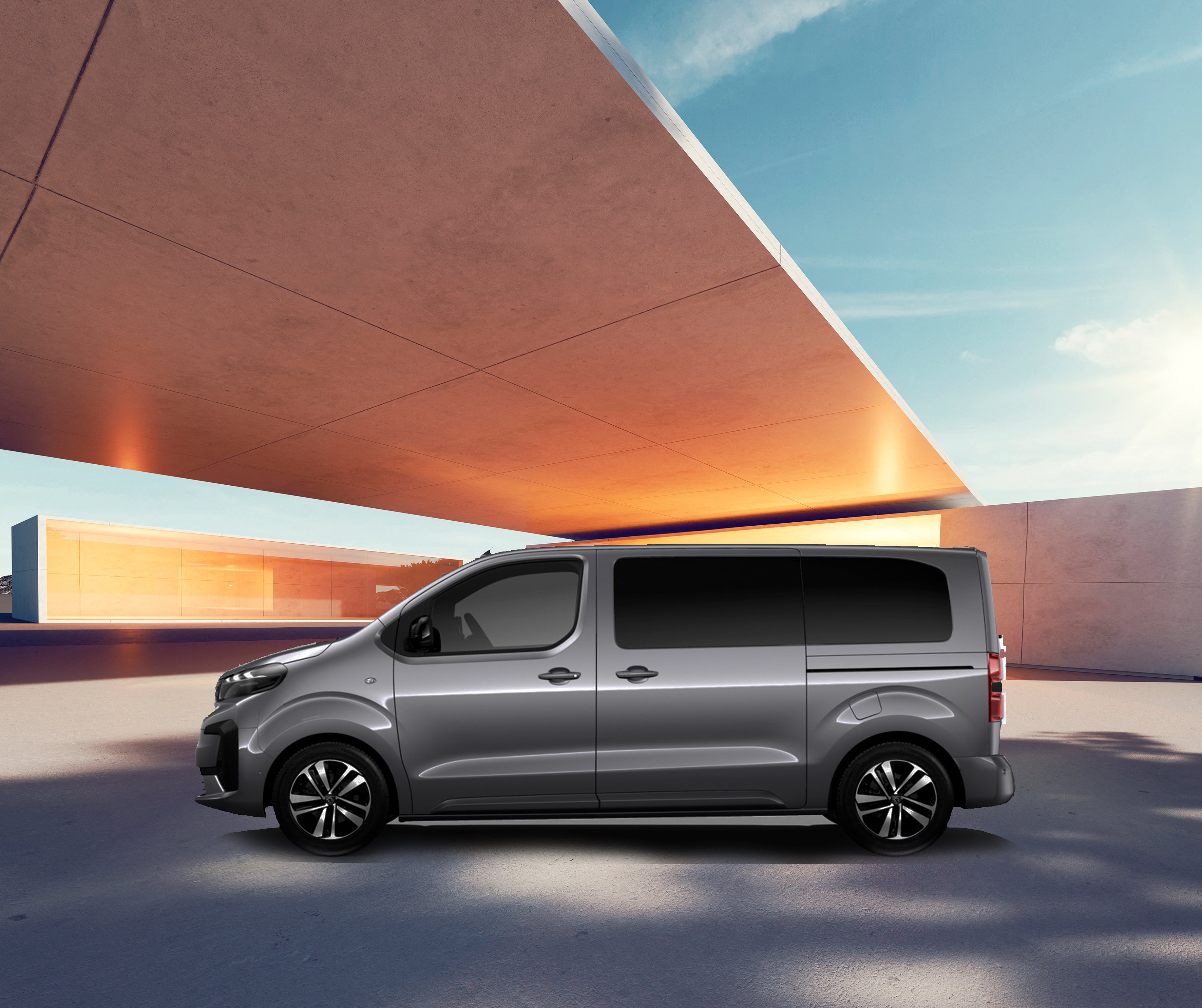 peugeot-traveller-gallery_3.png