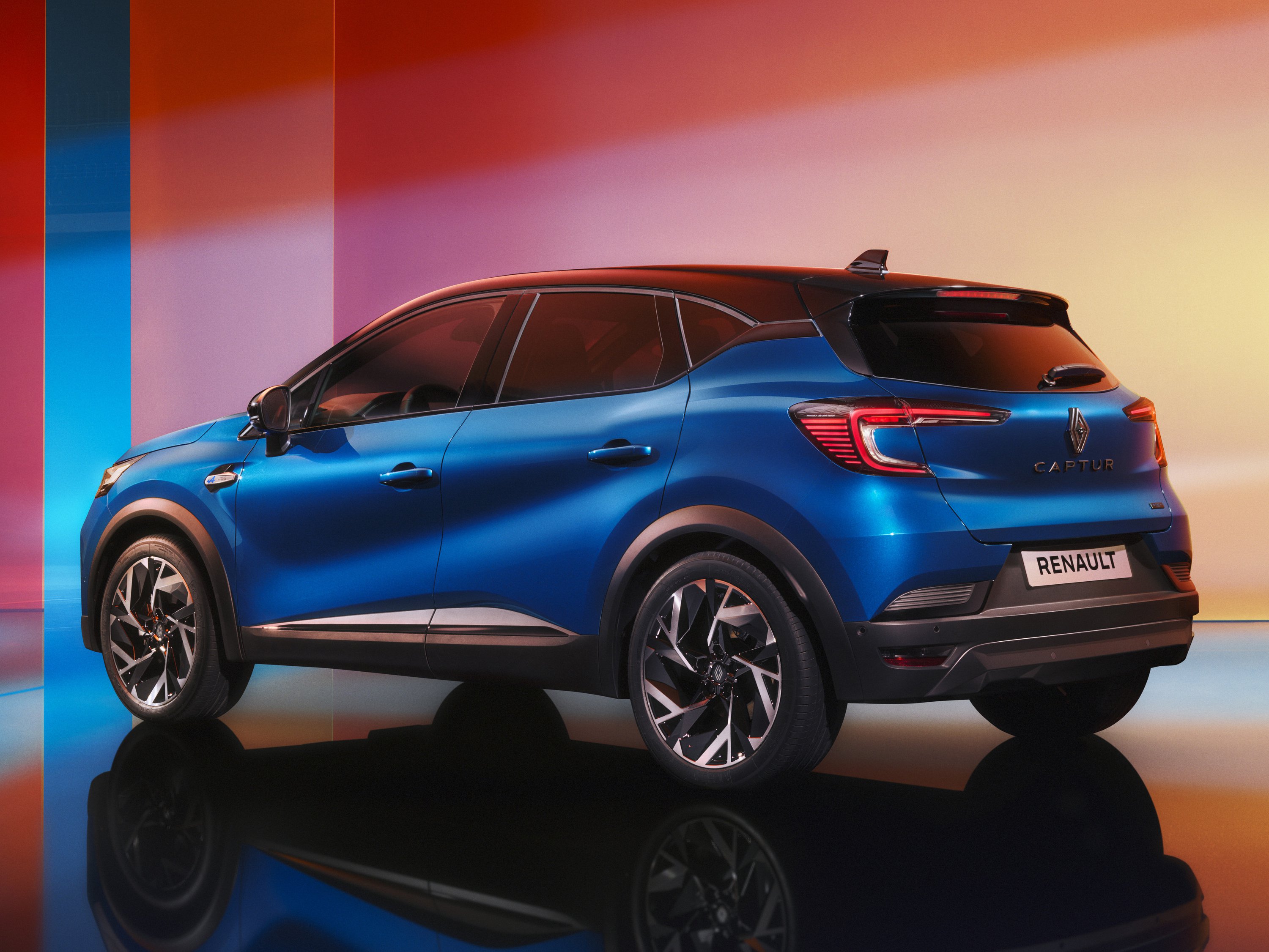 renault-captur-gallery_4.png