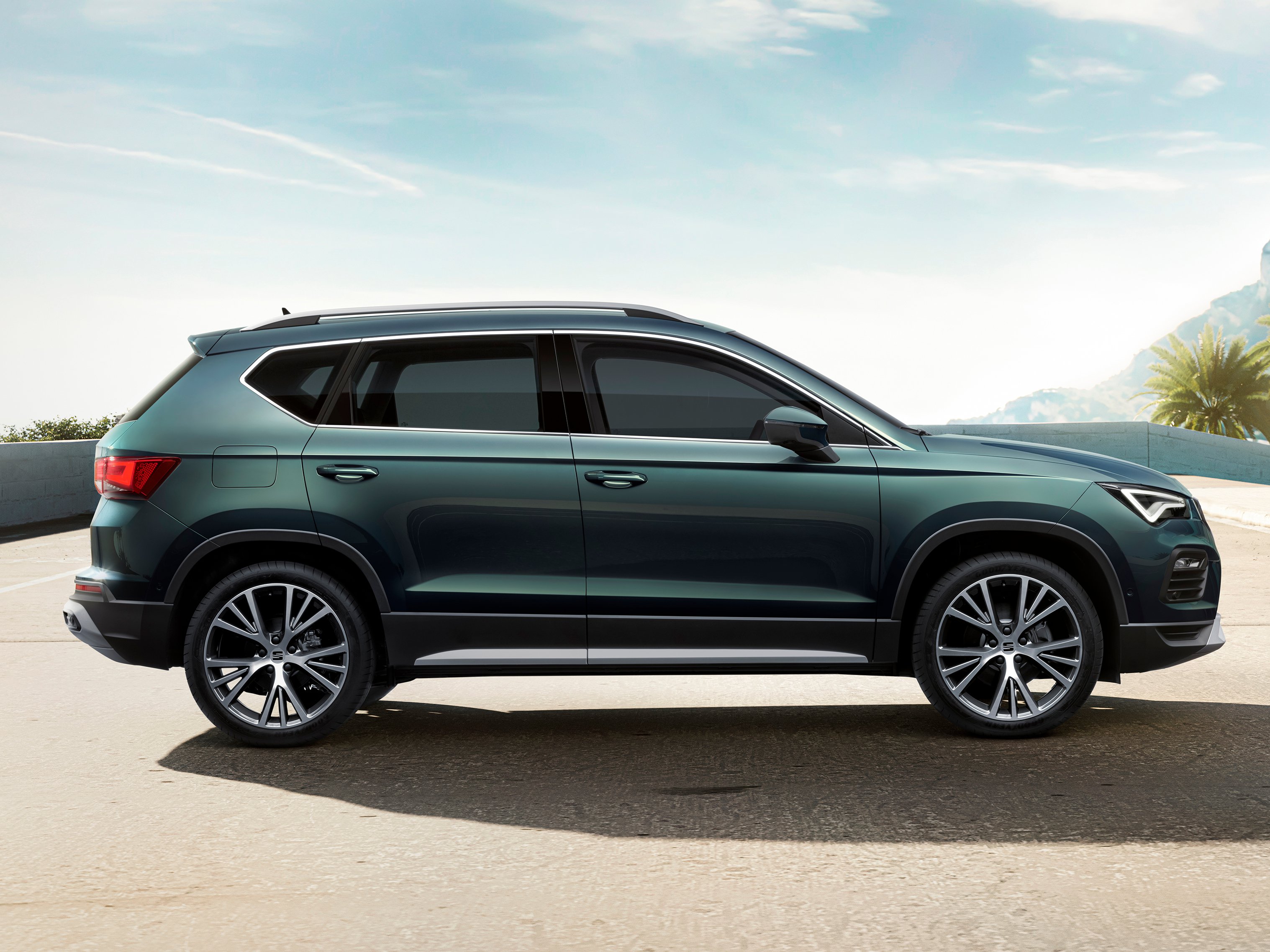 seat-ateca-gallery_3.png