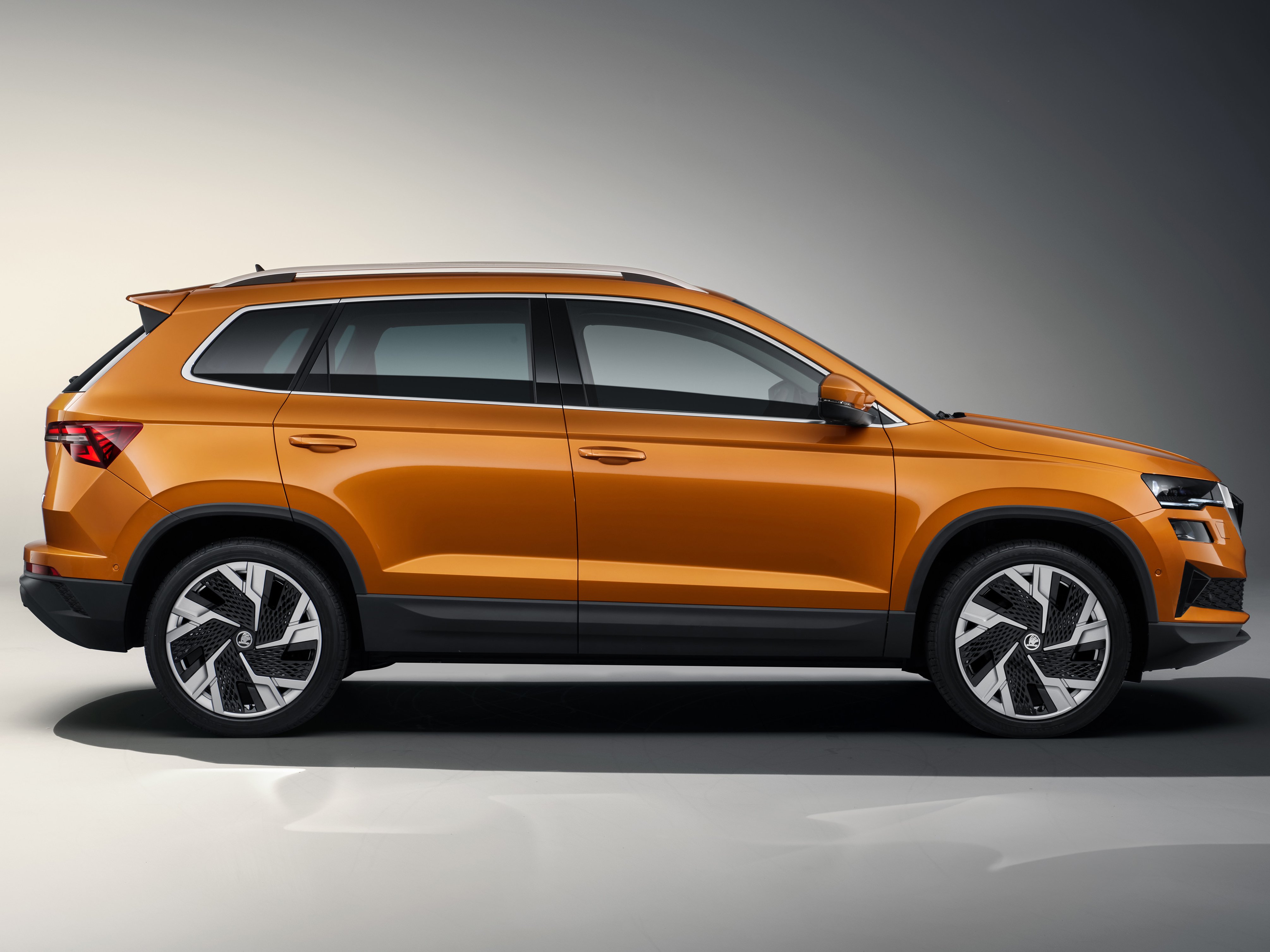 skoda-karoq-gallery_3.png