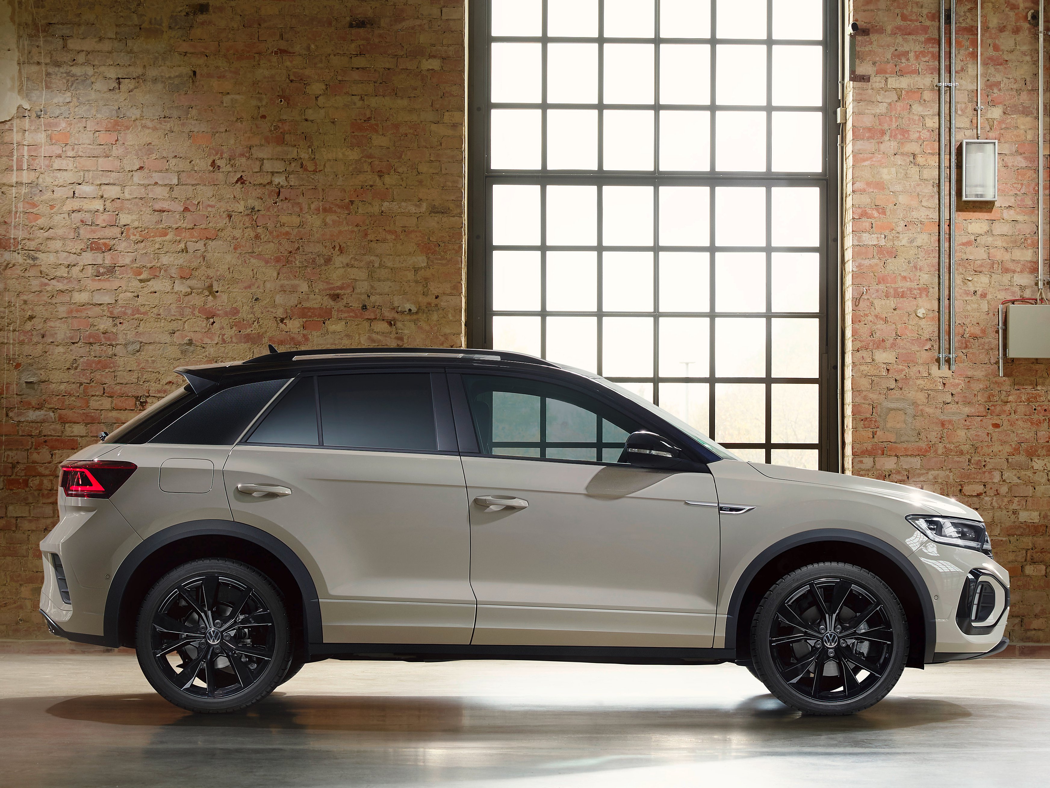 volkswagen-t-roc-gallery_3.png