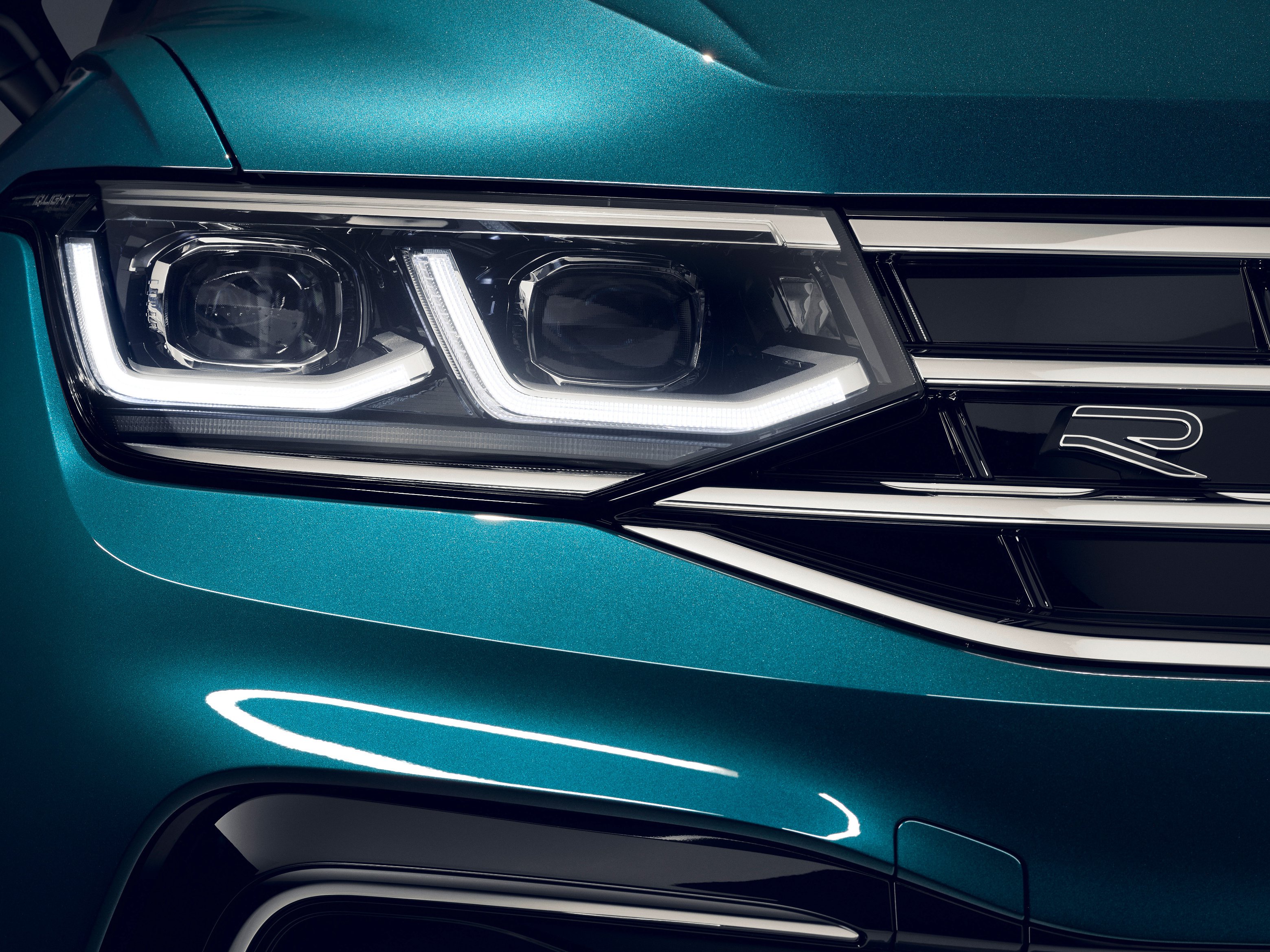 volkswagen-tiguan-gallery_6.png