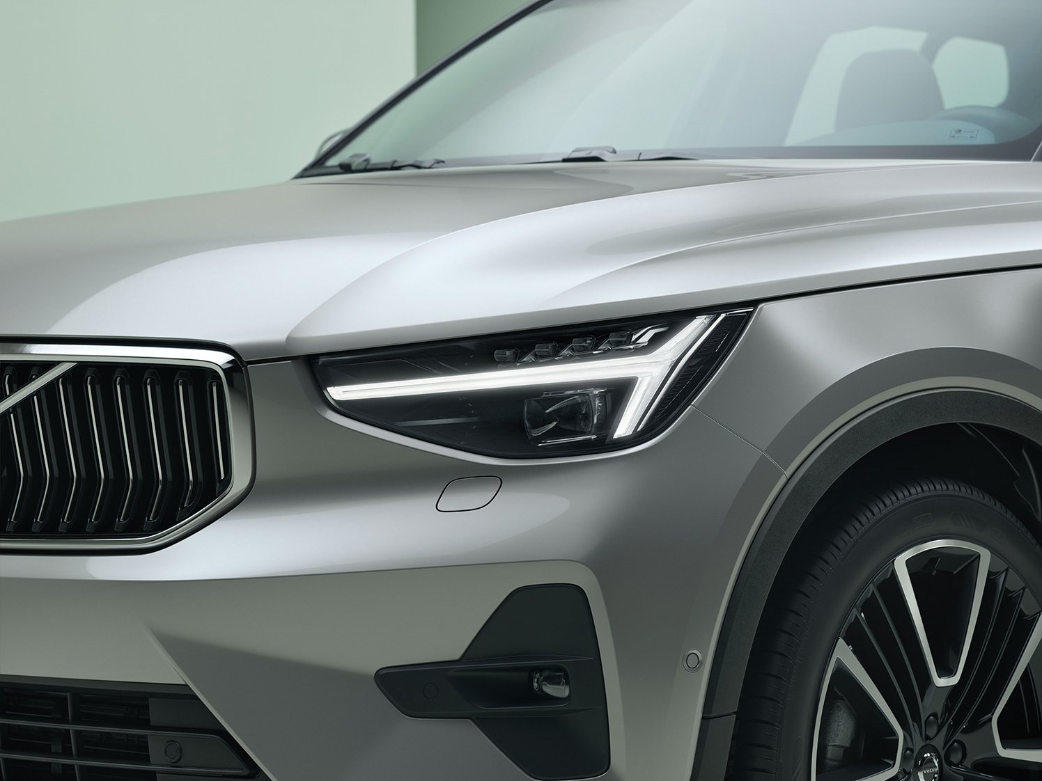 volvo-xc40-gallery_5.png